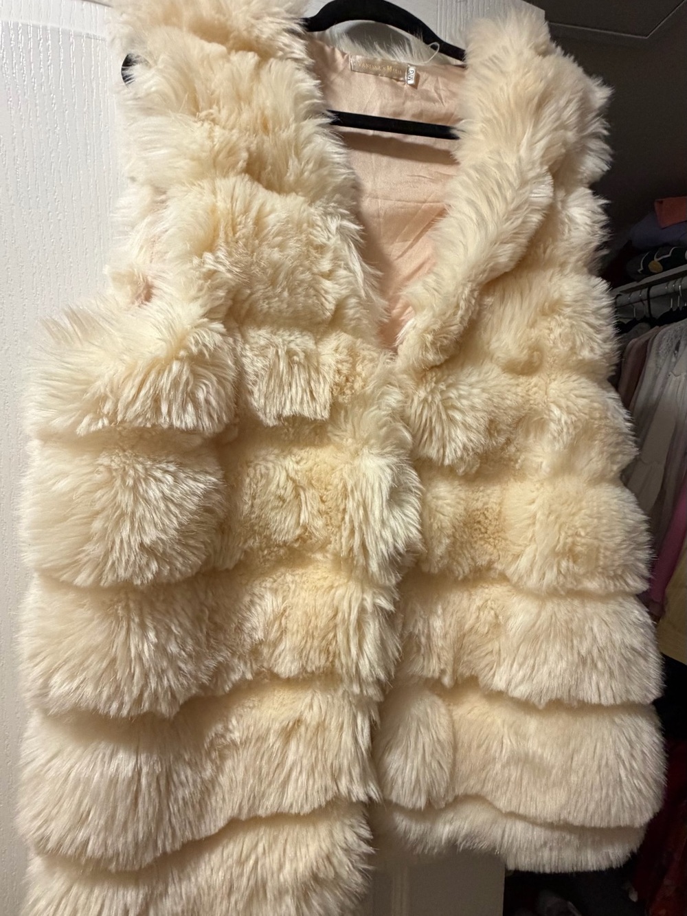 Women’s Cream Faux Fur Vest – Soft Cozy Sleeveless Jacket – Boho Winter